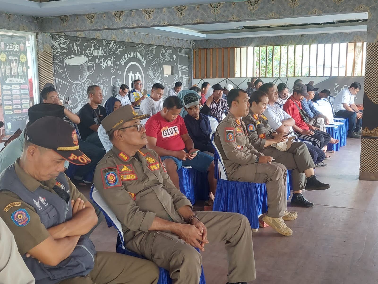 SOSIALISASI PENERTIBAN BANGUNAN LIAR DI SEPADAN IRIGASI CILIMAM